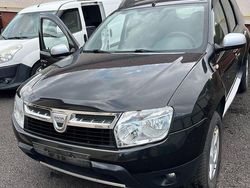 Culoarenegru Utilizat 2011 Dacia Duster Ambiance SUV | 5.800 EUR (Preț OK)