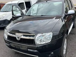 Culoarenegru Utilizat 2011 Dacia Duster Ambiance SUV | 5.900 EUR (Preț bun)