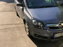 Utilizat 2007 Opel Zafira Monovolum | 1.800 EUR (Preț bun)