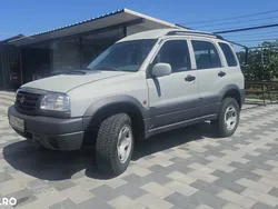 Gri Utilizat 2002 Suzuki Grand Vitara SUV | 5.300 EUR