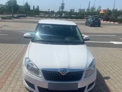 Alb Utilizat 2012 Skoda Fabia | 2.700 EUR (Preț bun)