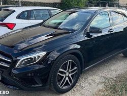 Culoarenegru Utilizat 2014 Mercedes GLA250 SUV | 14.900 EUR
