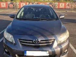 Gri Utilizat 2010 Toyota Corolla Luna Berlinǎ | 5.500 EUR