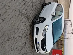 Alb Utilizat 2018 Opel Zafira Monovolum | 9.250 EUR (Super Preț)