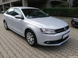 Utilizat 2013 VW Jetta Berlinǎ | 6.850 EUR (Puțin scump)