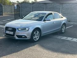 Utilizat 2015 Audi A4 Berlinǎ | 10.200 EUR (Preț OK)