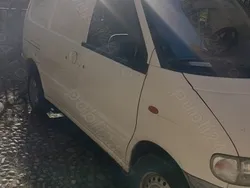Utilizat 1999 Nissan Vanette | 1.600 EUR
