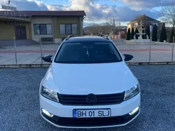Alb Utilizat 2012 VW Passat Break | 8.300 EUR (Puțin scump)