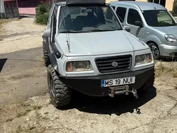 Utilizat 1998 Suzuki Vitara SUV | 4.350 EUR