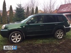 Verde Utilizat 2006 Nissan X-Trail SUV | 5.250 EUR