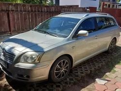 Bej Utilizat 2006 Toyota Avensis Break | 3.000 EUR (Preț OK)