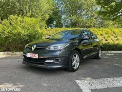 Gri Utilizat 2014 Renault Mégane GrandTour Expression Break | 7.699 EUR (Puțin scump)