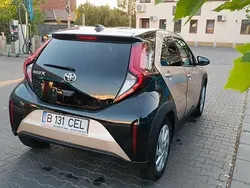 Utilizat 2022 Toyota Aygo Hatchback | 16.000 EUR (Scump)