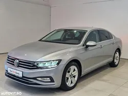 Gri mediu normal Utilizat 2019 VW Passat Comfortline Berlinǎ | 22.065 EUR (Preț OK)
