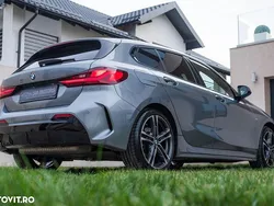 Gri Utilizat 2022 BMW 118 M Sport Hatchback | 21.951 EUR (Preț OK)