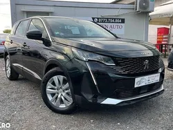 Culoarenegru Utilizat 2021 Peugeot 5008 Monovolum | 14.700 EUR (Preț bun)