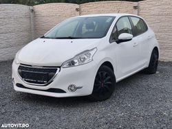 Culoarealb Utilizat 2013 Peugeot 208 Hatchback | 3.999 EUR (Preț OK)
