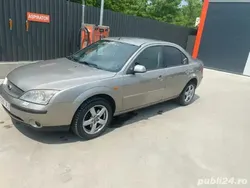 Utilizat 2003 Ford Mondeo Berlinǎ | 1.800 EUR (Scump)