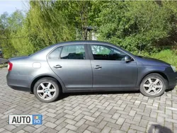 Gri Utilizat 2008 VW Jetta Berlinǎ | 4.050 EUR (Preț OK)