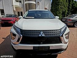 Culoarealb Utilizat 2022 Mitsubishi Eclipse Cross SUV | 18.990 EUR (Super Preț)