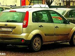 Culoareargint Utilizat 2005 Ford Fiesta Hatchback | 2.000 EUR (Preț OK)