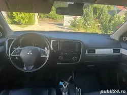 Utilizat 2014 Mitsubishi Outlander P-HEV SUV | 10.700 EUR (Super Preț)
