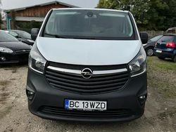 Alb Utilizat 2017 Opel Vivaro Van | 10.990 EUR (Preț OK)