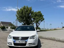 Culoarealb Utilizat 2009 VW Eos Cabrio | 5.400 EUR (Puțin scump)