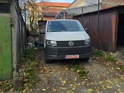 Alb Utilizat 2016 VW T6 Van | 8.200 EUR