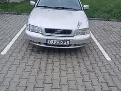 Utilizat 2002 Volvo S40 Berlinǎ | 900 EUR