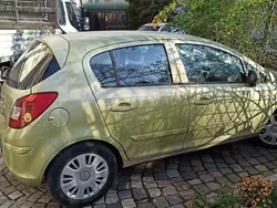 Verde Utilizat 2008 Opel Corsa Hatchback | 2.400 EUR (Preț OK)
