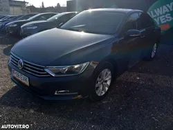 Gri Utilizat 2019 VW Passat Berlinǎ | 16.950 EUR (Preț OK)