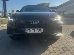 Culoarenegru Utilizat 2020 Audi Q8 S-Line SUV | 41.990 EUR