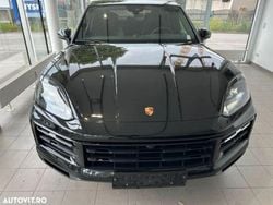 Culoarenegru Nouă 2025 Porsche Cayenne SUV | 101.035 EUR