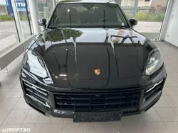 Culoarenegru Nouă 2025 Porsche Cayenne SUV | 101.035 EUR