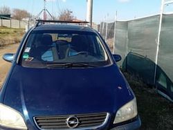 Utilizat 2001 Opel Zafira SUV | 350 EUR
