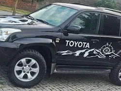 Culoarenegru Utilizat 2004 Toyota Land Cruiser SUV | 13.550 EUR (Puțin scump)