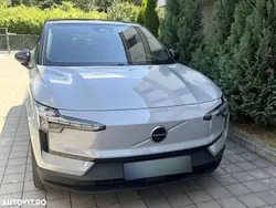 Gri Utilizat 2024 Volvo EX30 Performance SUV | 34.900 EUR (Preț OK)