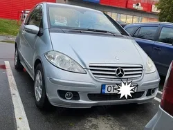 Argintiu Utilizat 2005 Mercedes A170 Hatchback | 2.300 EUR