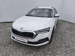 Alb Utilizat 2022 Skoda Octavia Ambition Break | 19.703 EUR (Puțin scump)