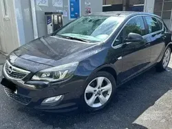 Utilizat 2010 Opel Astra Hatchback | 4.000 EUR (Puțin scump)
