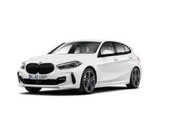 Alpine white iii nonmetallic paint Utilizat 2022 BMW 118 Shadowline Hatchback | 18.480 EUR (Preț bun)