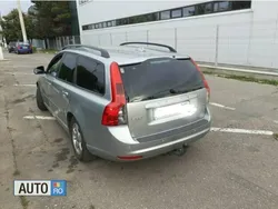 Argintiu Utilizat 2010 Volvo V50 Break | 4.000 EUR