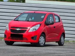 Rosu Utilizat 2011 Chevrolet Spark Hatchback | 2.480 EUR
