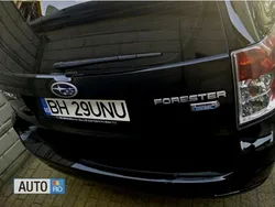 Negru metalizat Utilizat 2010 Subaru Forester SUV | 10.800 EUR (Scump)