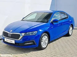 Albastru mediu normal Utilizat 2024 Skoda Octavia Ambition Berlinǎ | 26.700 EUR (Scump)