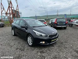 Negru Utilizat 2013 Kia Ceed DREAM-TEAM Edition Break | 4.999 EUR