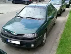 Utilizat 1998 Renault Laguna Berlinǎ | 2.000 EUR
