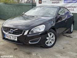 Culoarenegru Utilizat 2012 Volvo S60 R-Design Berlinǎ | 6.590 EUR (Preț OK)