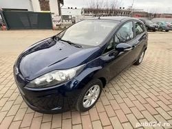 Albastru Utilizat 2012 Ford Fiesta Hatchback | 3.590 EUR (Preț bun)